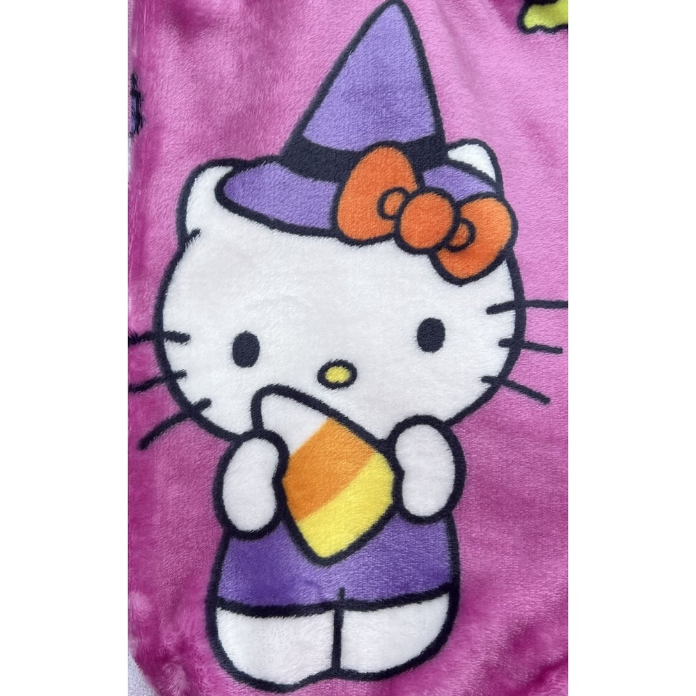 Hello Kitty Halloween Silk Touch Kuromi Wants Candy Plush Throw Blanket 50x70 🎃